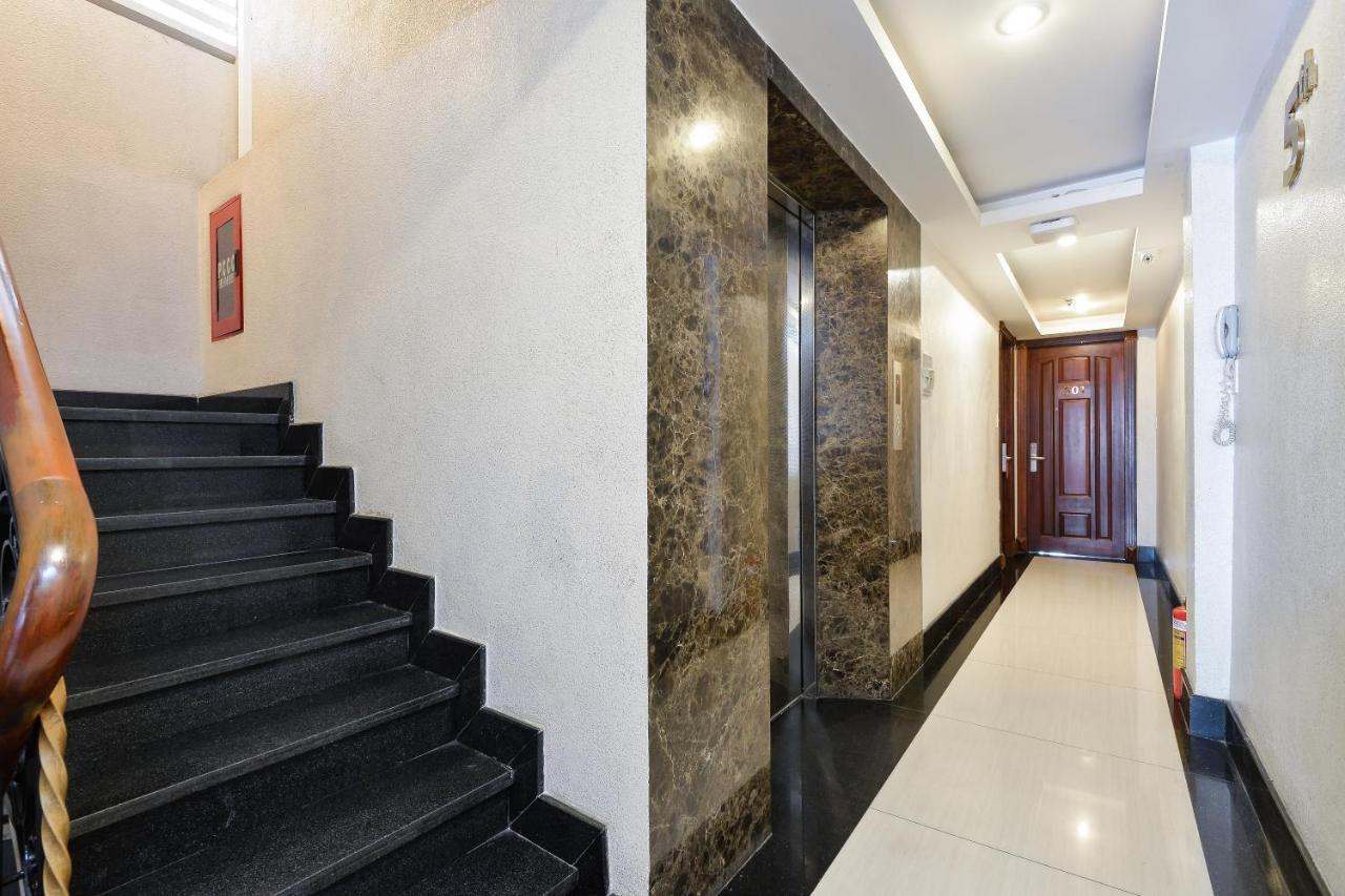 Lucky Star Hotel - Bui Vien Walking Street ホーチミン市 エクステリア 写真