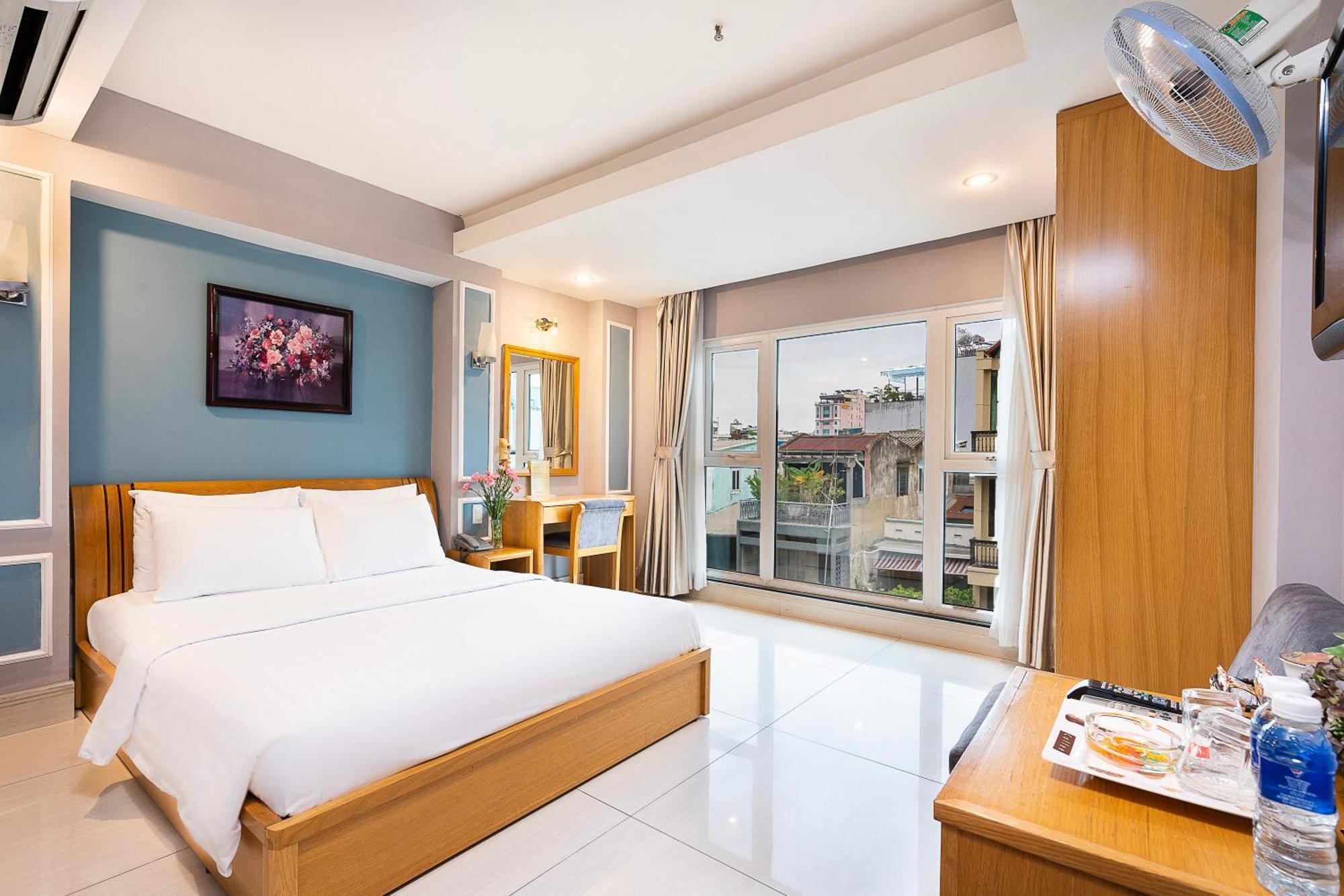 Lucky Star Hotel - Bui Vien Walking Street ホーチミン市 エクステリア 写真