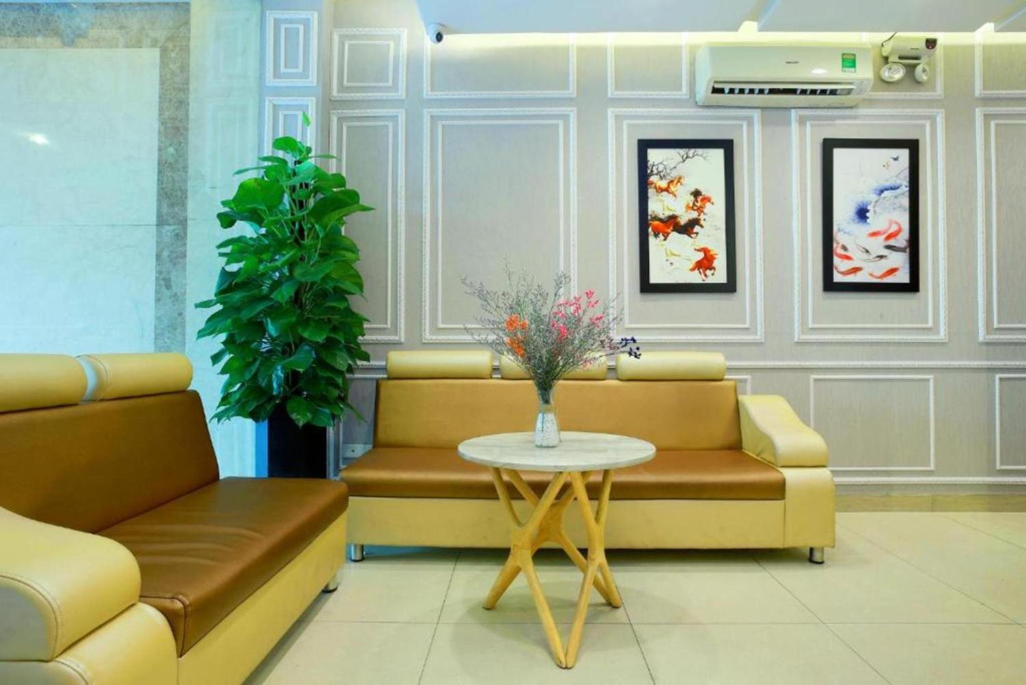 Lucky Star Hotel - Bui Vien Walking Street ホーチミン市 エクステリア 写真