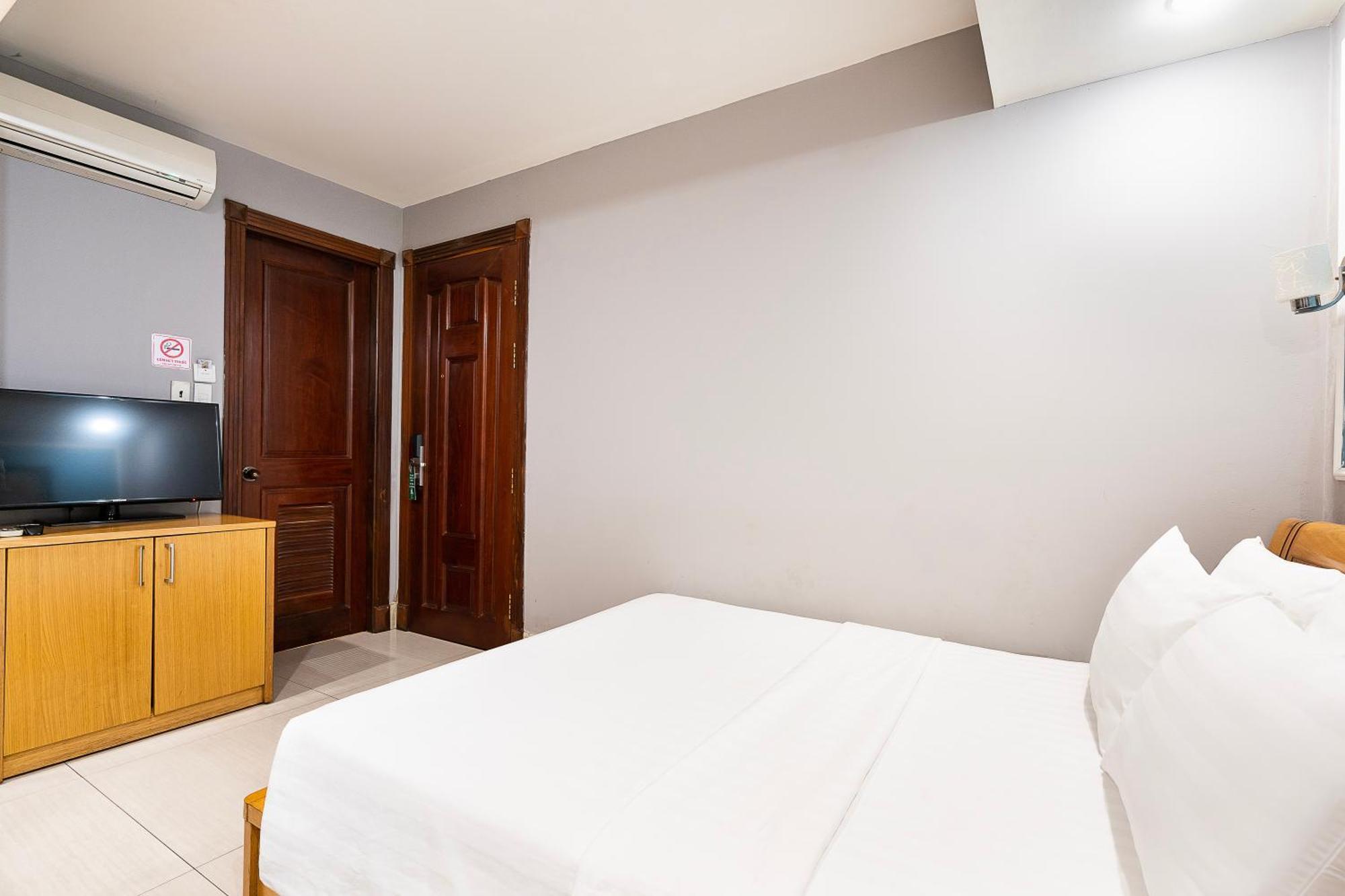 Lucky Star Hotel - Bui Vien Walking Street ホーチミン市 エクステリア 写真