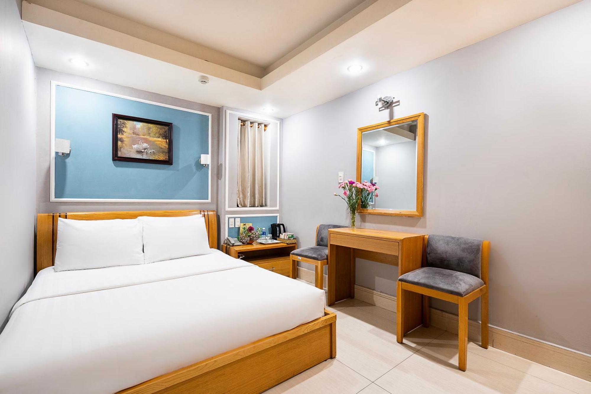 Lucky Star Hotel - Bui Vien Walking Street ホーチミン市 エクステリア 写真