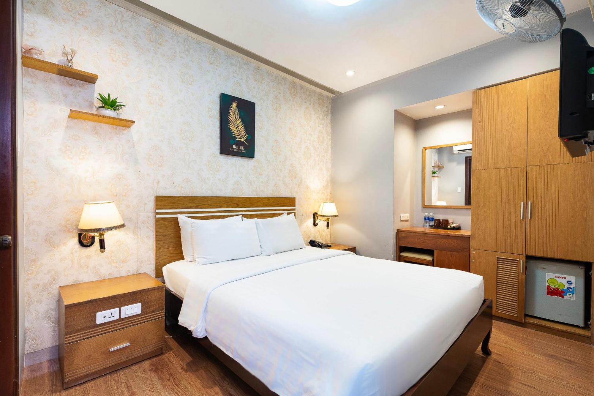 Lucky Star Hotel - Bui Vien Walking Street ホーチミン市 エクステリア 写真