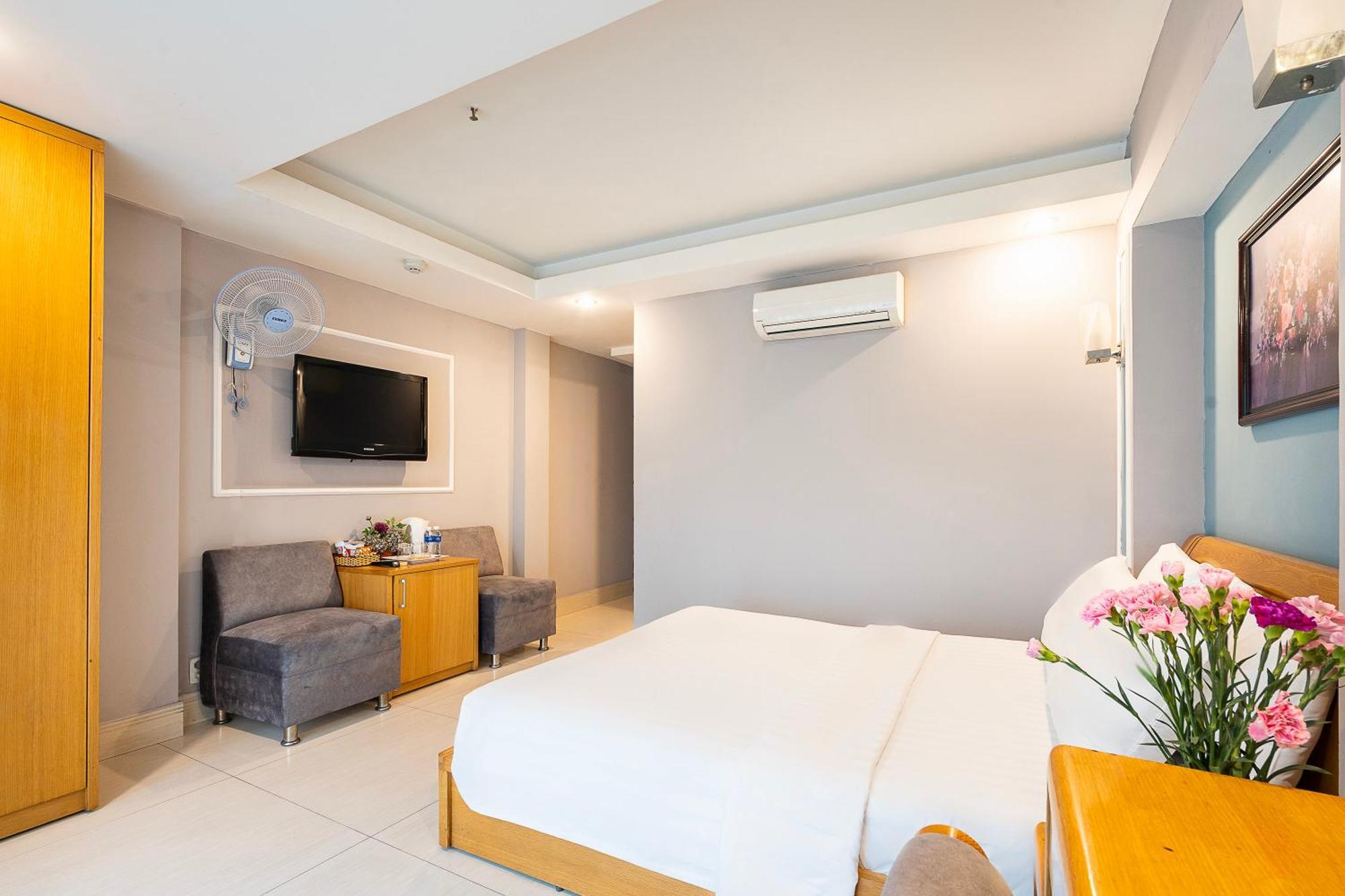 Lucky Star Hotel - Bui Vien Walking Street ホーチミン市 エクステリア 写真
